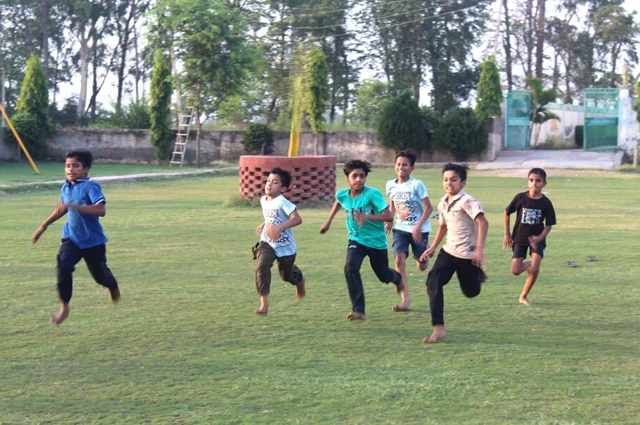 ACADEMY & GAMES